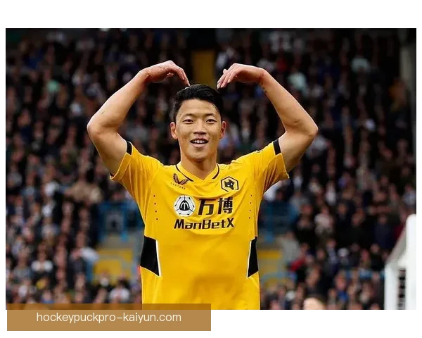 黄喜灿在狼队表现