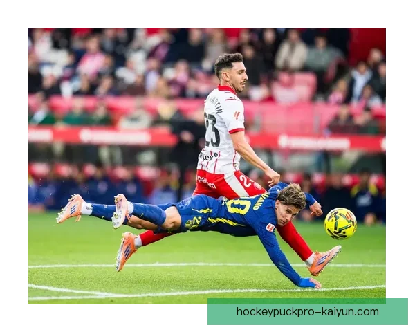 西甲赫罗纳更衣室氛围良好,球队士气持续提升 西甲赫罗纳更衣室氛围良好,球队士气持续提升